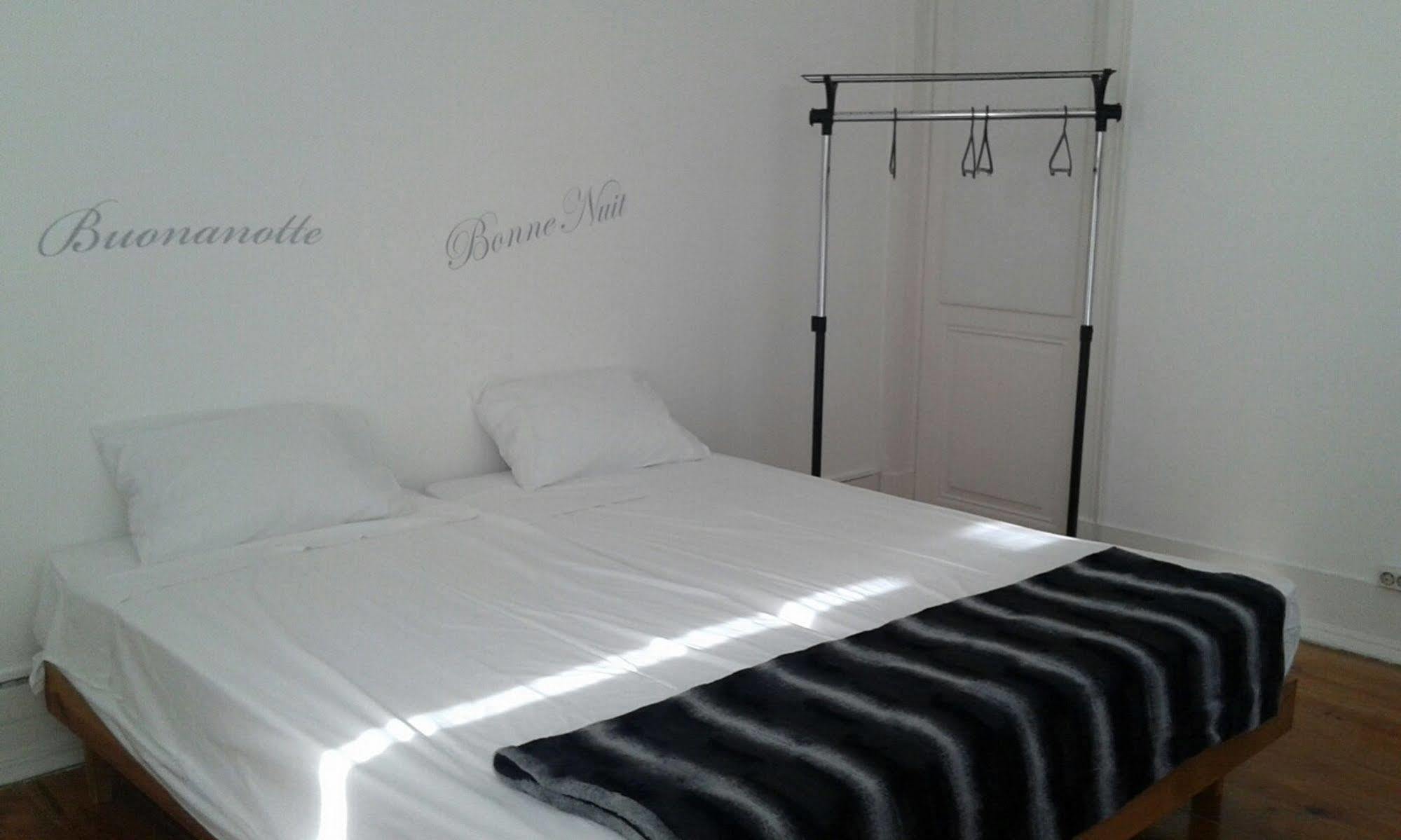 Hostel Seven Hills Lissabon Exterior foto