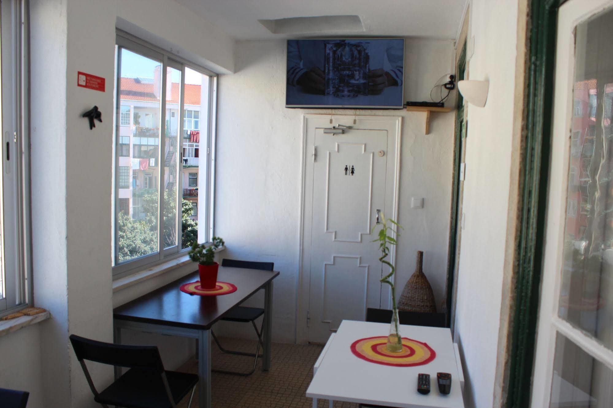 Hostel Seven Hills Lissabon Exterior foto